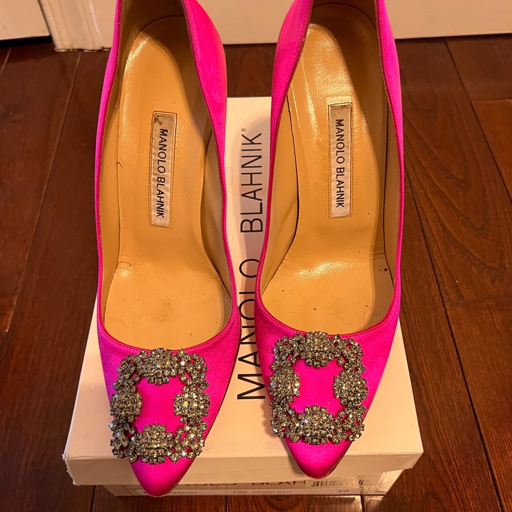 Manolo Blahnik Fuschia Satin Pumps 105 MM